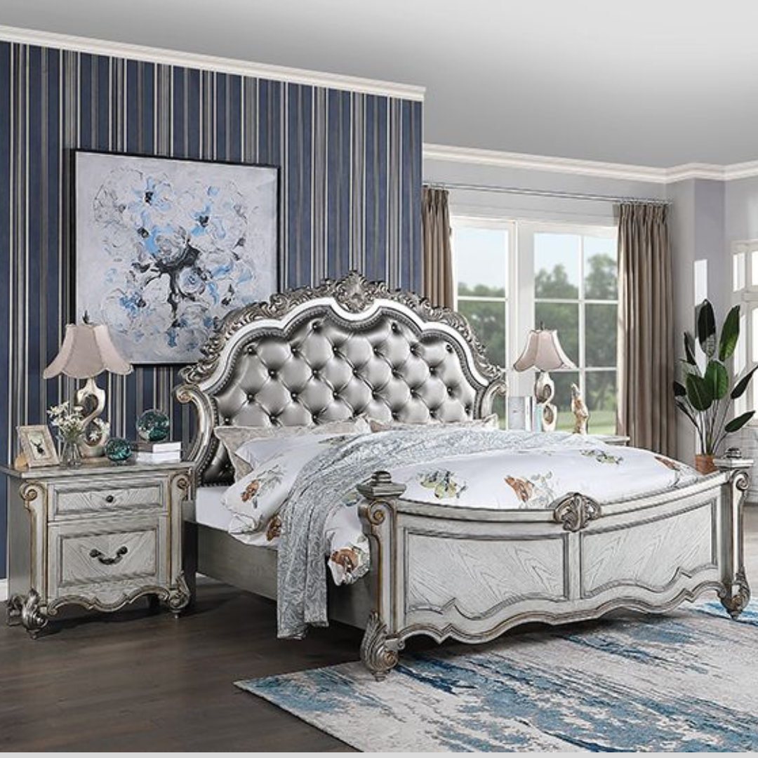Luxury Carved King Size Bedroom Set