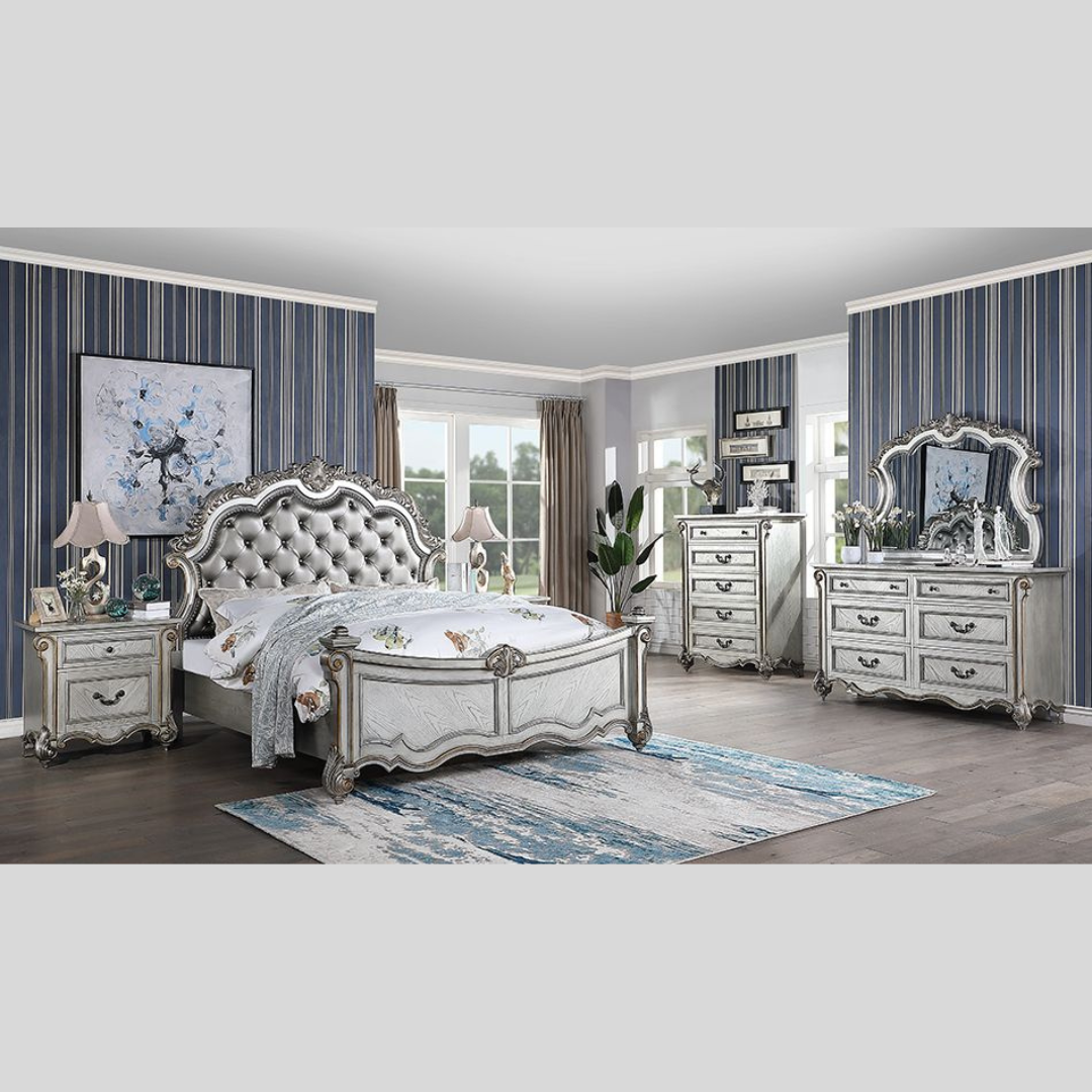 Luxury Carved King Size Bedroom Set