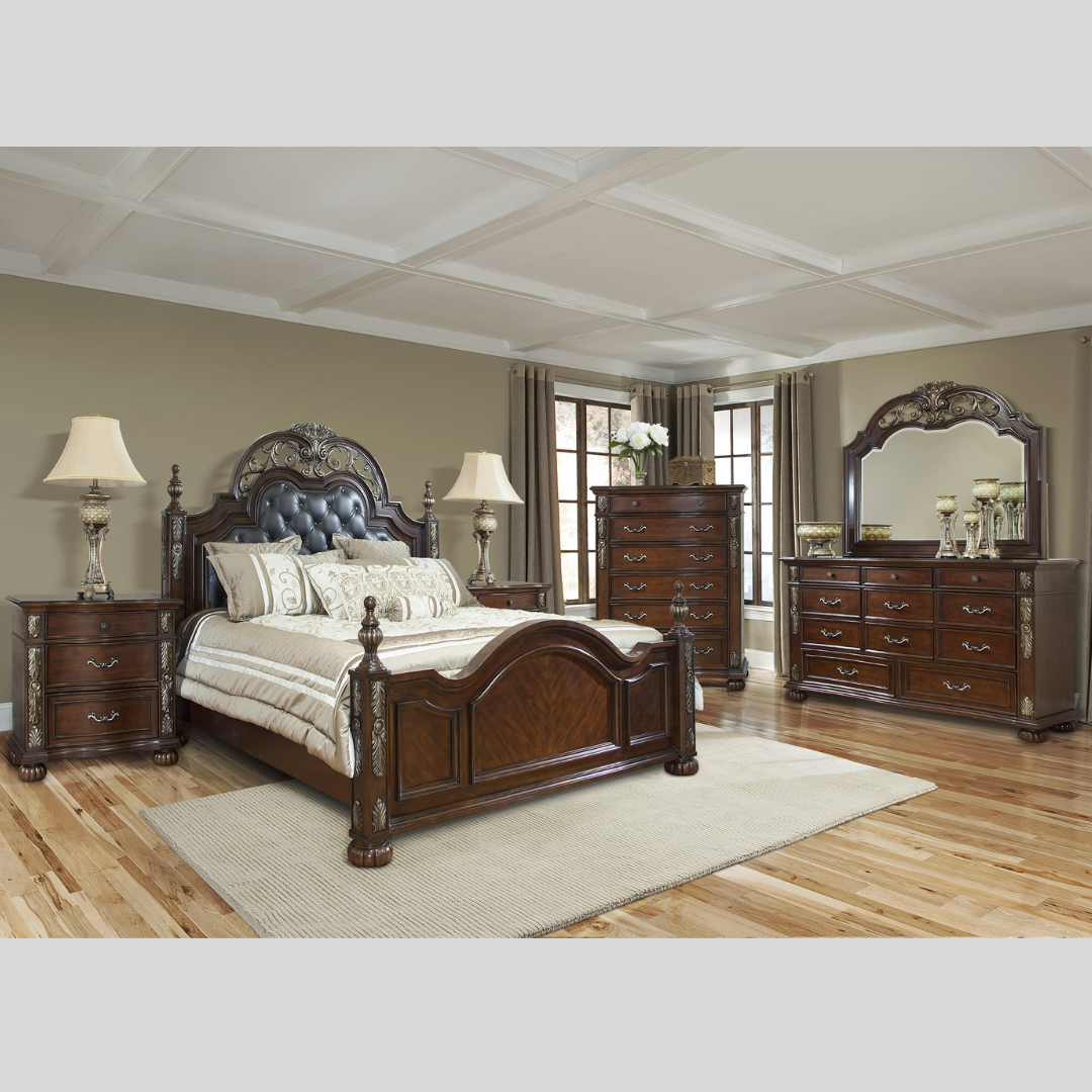 Wooden Bedroom Set in Traditional Style