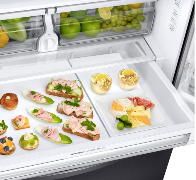 Counter-Depth Refrigerator RF23R6201SG (Floor Model)